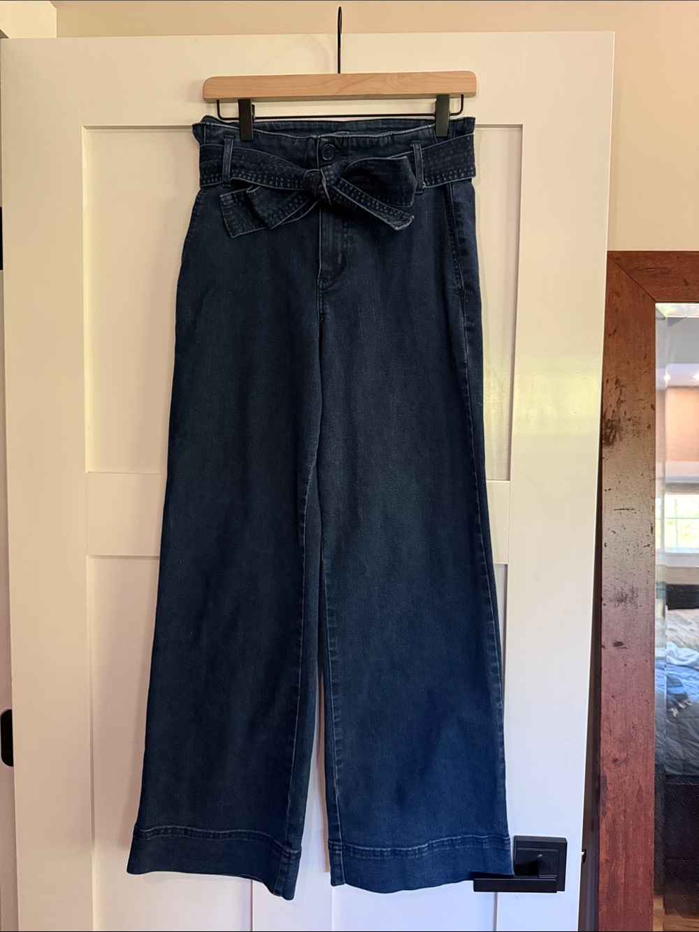A New Day High-Waist Wide-Leg Jeans with Tie Belt - Dark Blue.  Women’s Size 10